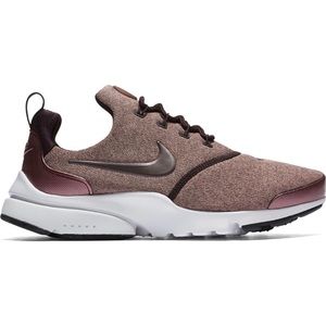 🆕 Nike Air Presto Fly Sneakers Women’s, Port Wine